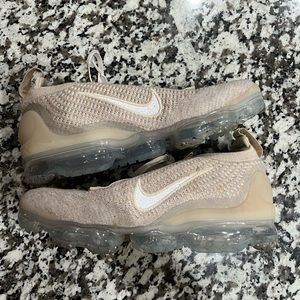 Nike Air Vapormax Flyknit-New